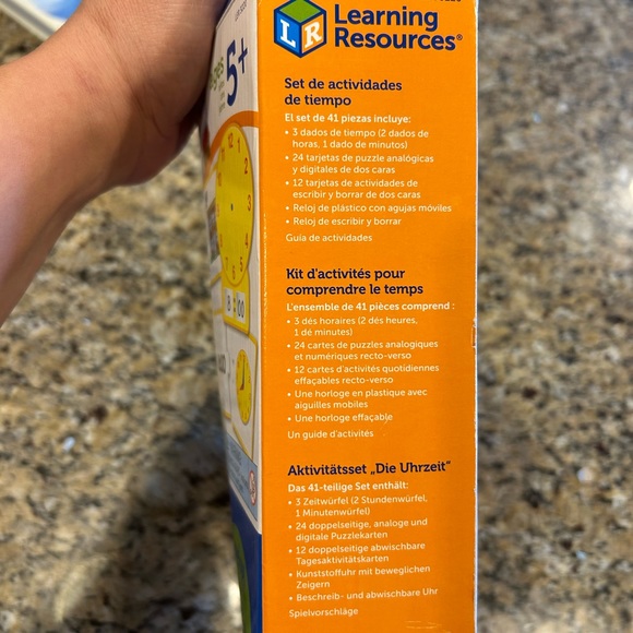 Learning Resources Time activity set - Picture 2 of 13